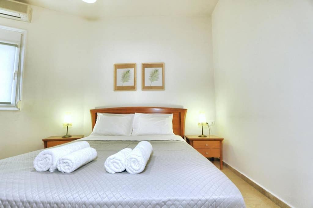 Eleni Sea View Luxury Apartment In Mades Ligaria  Esterno foto